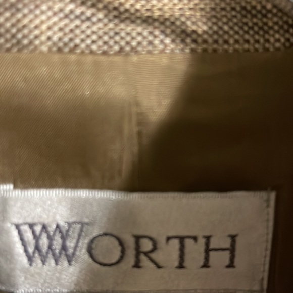 Worth ladies jacket - Picture 2 of 3